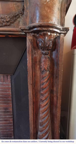 Rare cheminée en terre cuite de style Louis XVI à colonnes torses, début du XIXe siècle Rare cheminée en terre cuite de style Louis XVI à colonnes torses, début du XIXe siècle-11