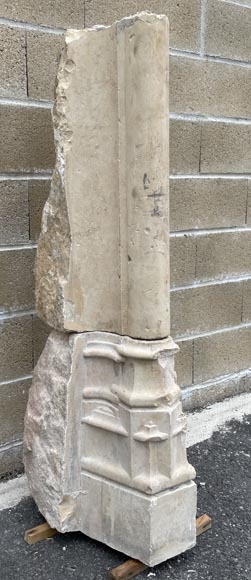 Importante cheminée en pierre du XVIIe siècle Importante cheminée en pierre du XVIIe siècle-8