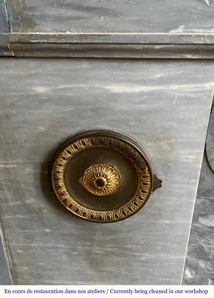 Cheminée de style Louis-Philippe en marbre Bleu Turquin Cheminée de style Louis-Philippe en marbre Bleu Turquin-3