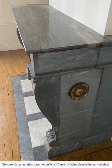 Cheminée de style Louis-Philippe en marbre Bleu Turquin Cheminée de style Louis-Philippe en marbre Bleu Turquin-4