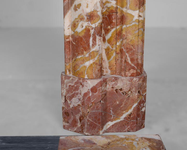 Cheminée de style Louis XIV en marbre jaspé rouge Cheminée de style Louis XIV en marbre jaspé rouge-7