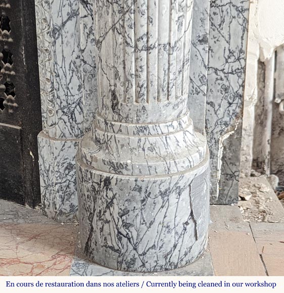 Belle cheminée de style Louis XVI aux demies colonnes en marbre Bleu Fleuri Belle cheminée de style Louis XVI aux demies colonnes en marbre Bleu Fleuri-9