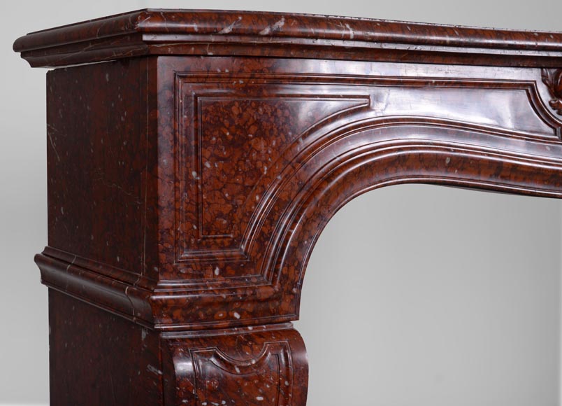 Belle cheminée en marbre Rouge Griotte au cabochon dans un entourage de feuilles d'acanthe Belle cheminée en marbre Rouge Griotte au cabochon dans un entourage de feuilles d'acanthe-5