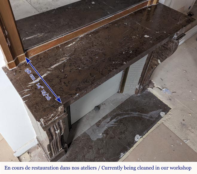 Cheminée Restauration en marbre Champlain noir Cheminée Restauration en marbre Champlain noir-8