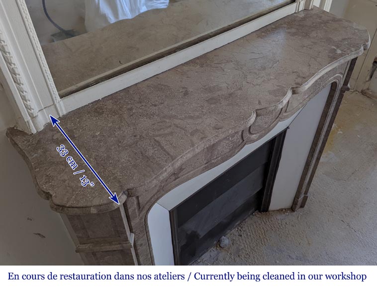 Cheminée ancienne de style Louis XV, modèle Pompadour, en pierre de Lunel Cheminée ancienne de style Louis XV, modèle Pompadour, en pierre de Lunel-8