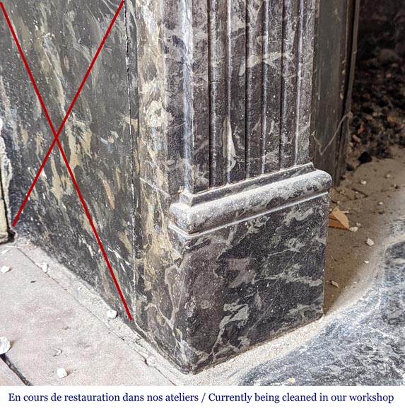 Cheminée d'époque Louis XVI en marbre gris des Ardennes Cheminée d'époque Louis XVI en marbre gris des Ardennes-4