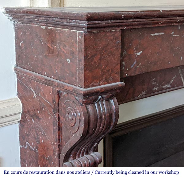 Cheminée de style Napoléon III en marbre Griotte à modillons Cheminée de style Napoléon III en marbre Griotte à modillons-3