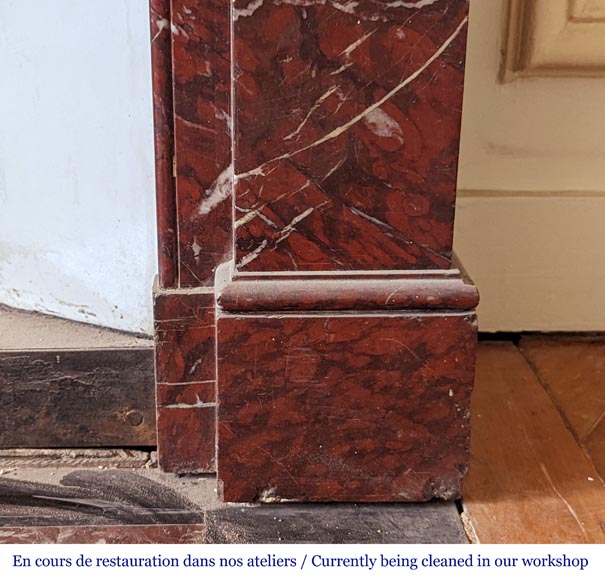 Cheminée de style Napoléon III en marbre Griotte à modillons Cheminée de style Napoléon III en marbre Griotte à modillons-8