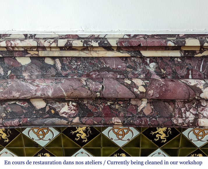 Cheminée de style Régence en marbre Fleur de Pêcher Cheminée de style Régence en marbre Fleur de Pêcher-1