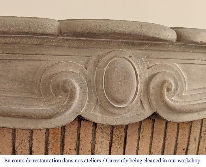 Grande cheminée de style Louis XV en pierre Grande cheminée de style Louis XV en pierre-2