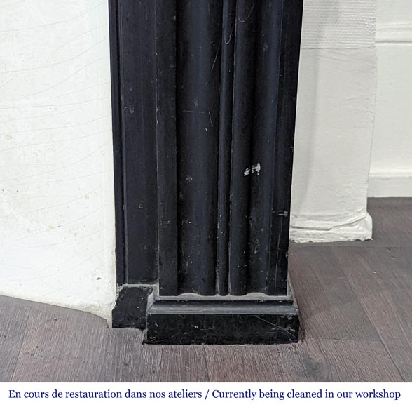 Cheminée Modillon en marbre Noir fin de Belgique Cheminée Modillon en marbre Noir fin de Belgique-7