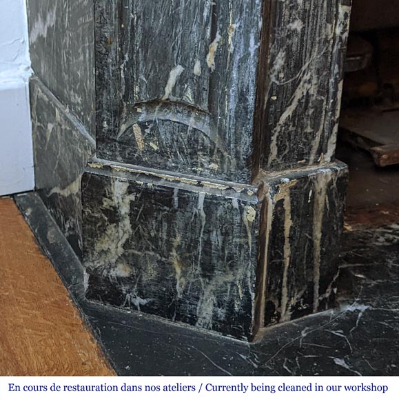 Cheminée de style Louis XV en marbre Marquina Cheminée de style Louis XV en marbre Marquina-4