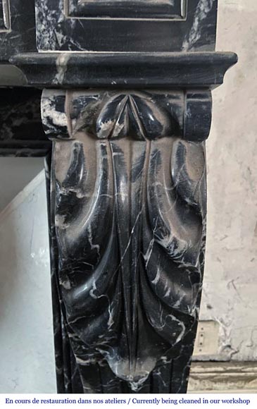 Cheminée de style Napoléon III en marbre Marquina Cheminée de style Napoléon III en marbre Marquina-4