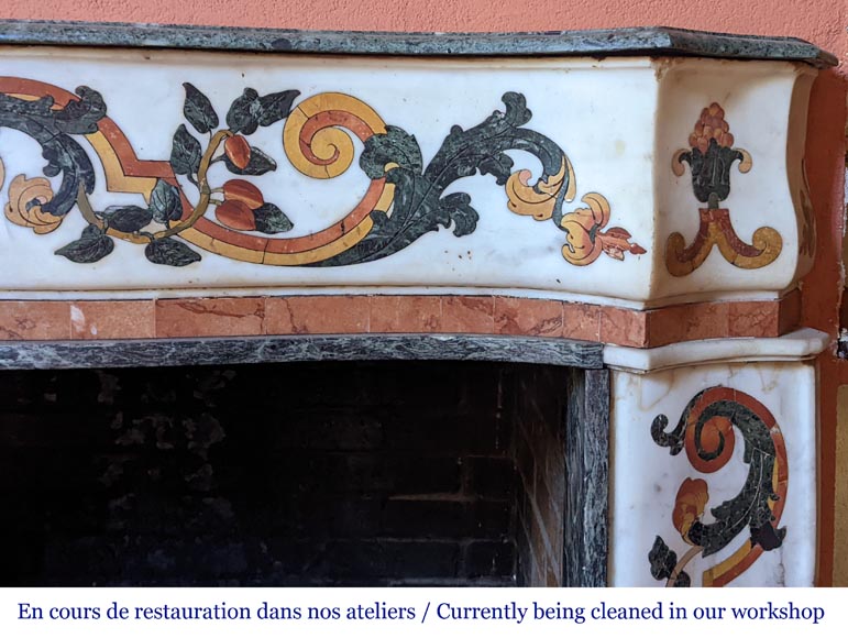 Cheminée réalisée à partir d'éléments en marbres polychromes. Probablement d’un autel du XVIIIe siècle Cheminée réalisée à partir d'éléments en marbres polychromes. Probablement d’un autel du XVIIIe siècle-8