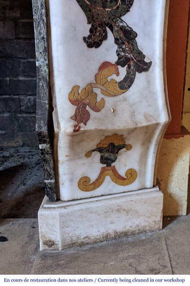 Cheminée réalisée à partir d'éléments en marbres polychromes. Probablement d’un autel du XVIIIe siècle Cheminée réalisée à partir d'éléments en marbres polychromes. Probablement d’un autel du XVIIIe siècle-11