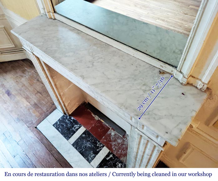 Cheminée ancienne de style Louis XVI en marbre de Carrare Cheminée ancienne de style Louis XVI en marbre de Carrare-9