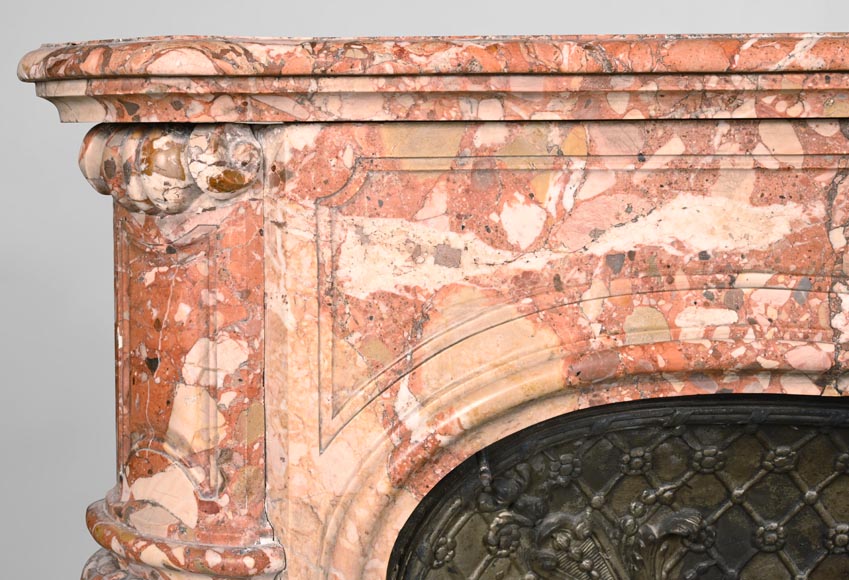 Cheminée de style Louis XV en brèche de Montmeyan Cheminée de style Louis XV en brèche de Montmeyan-4