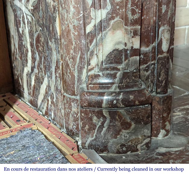 Cheminée d'époque Louis XV en marbre Rouge Royal Cheminée d'époque Louis XV en marbre Rouge Royal-5