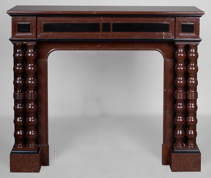 Cheminée de style Napoléon III en marbres rouges et noirs Cheminée de style Napoléon III en marbres rouges et noirs-0