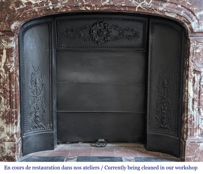 Cheminée de style Régence en marbre Rouge du Nord Cheminée de style Régence en marbre Rouge du Nord-8