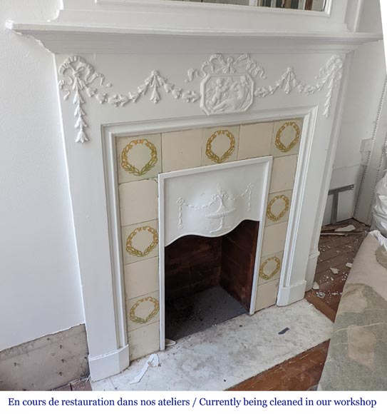 Cheminée de style Louis XVI en bois décorée d'une scène de mythologie Cheminée de style Louis XVI en bois décorée d'une scène de mythologie-7