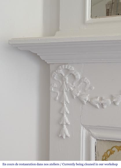 Cheminée en bois de style Louis XVI décorée d'une scène de mythologie Cheminée en bois de style Louis XVI décorée d'une scène de mythologie-8