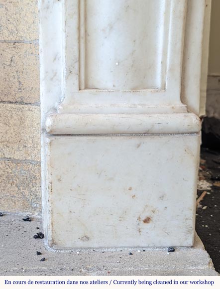 Cheminée d'époque Louis XVI en marbre statuaire, ornée d'un fil de perles Cheminée d'époque Louis XVI en marbre statuaire, ornée d'un fil de perles-12