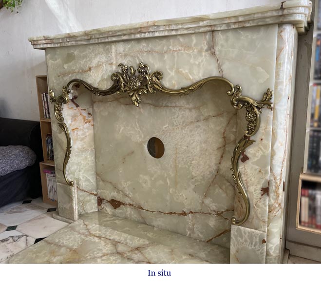 Cheminée décorative en onyx Cheminée décorative en onyx-1