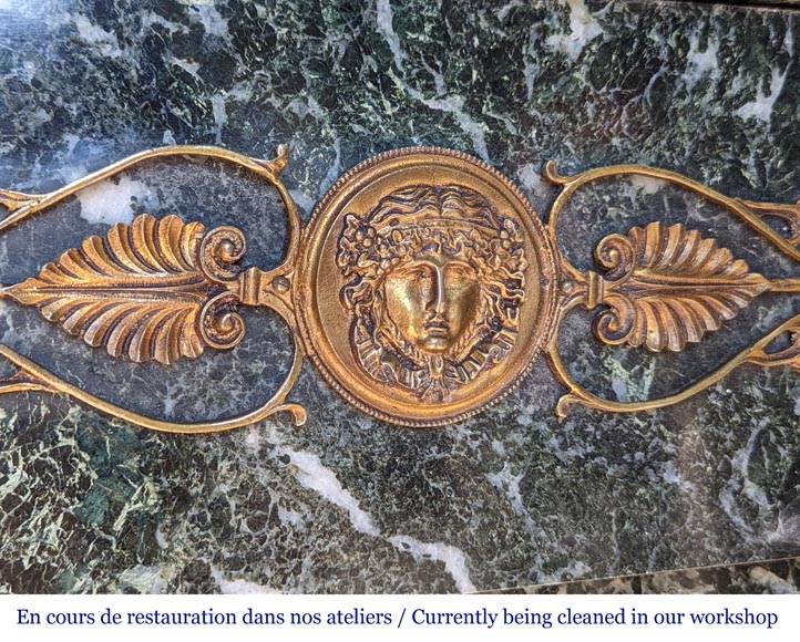 Cheminée de style Empire en marbre Vert de Mer aux ornements égyptien en bronze Cheminée de style Empire en marbre Vert de Mer aux ornements égyptien en bronze-2