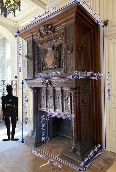 Importante cheminée de style Néo Renaissance sculptée en bois de noyer et de chêne Importante cheminée de style Néo Renaissance sculptée en bois de noyer et de chêne-18