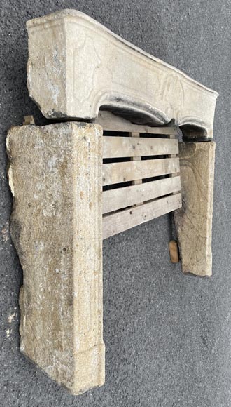 Cheminée en pierre d'époque Louis XV Cheminée en pierre d'époque Louis XV-4