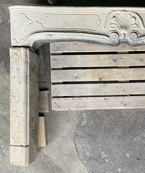 Cheminée en pierre d'époque Louis XV Cheminée en pierre d'époque Louis XV-6