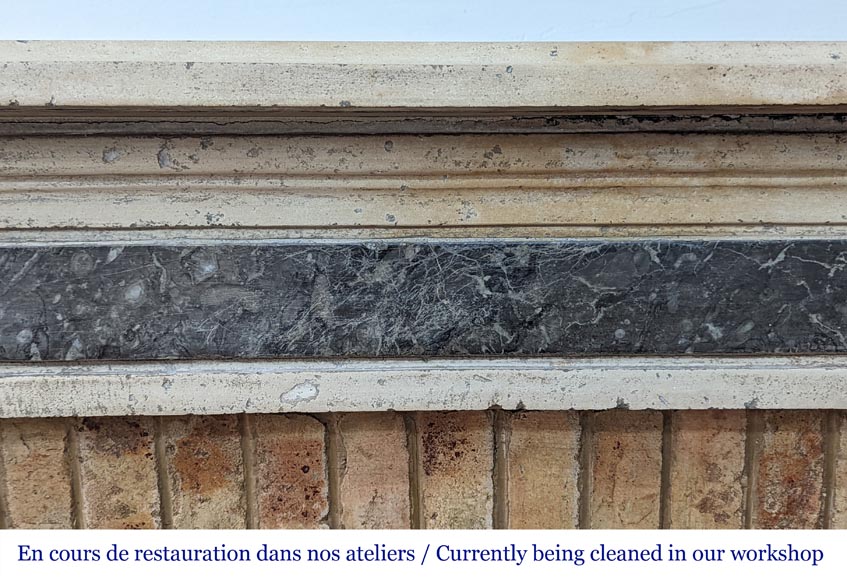 Cheminée d'époque Louis XVI en pierre et marbre Cheminée d'époque Louis XVI en pierre et marbre-1