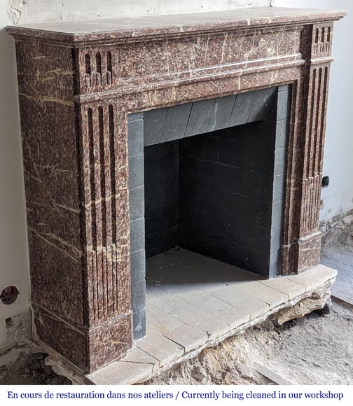 Petite cheminée de style Louis XVI à rudentures en marbre Campan Petite cheminée de style Louis XVI à rudentures en marbre Campan-2