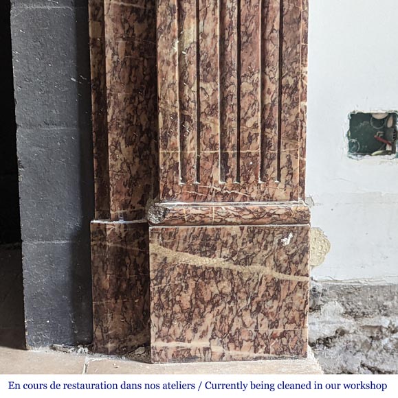 Petite cheminée de style Louis XVI à rudentures en marbre Campan Petite cheminée de style Louis XVI à rudentures en marbre Campan-7