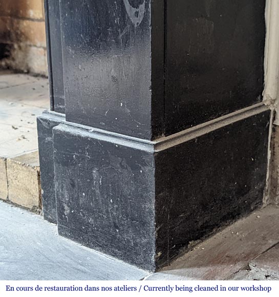 Cheminée de style Napoléon III en marbre noir Cheminée de style Napoléon III en marbre noir-8