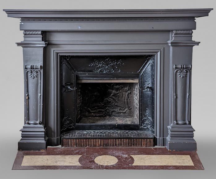 Cheminée de style Napoléon III en bois peint Cheminée de style Napoléon III en bois peint-0