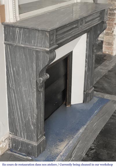 Cheminée de style Napoléon III modèle Capucine en marbre bleu Turquin Cheminée de style Napoléon III modèle Capucine en marbre bleu Turquin-2