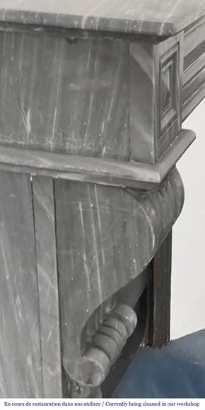 Cheminée de style Napoléon III modèle Capucine en marbre bleu Turquin Cheminée de style Napoléon III modèle Capucine en marbre bleu Turquin-3