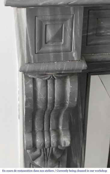 Cheminée de style Napoléon III modèle Capucine en marbre bleu Turquin Cheminée de style Napoléon III modèle Capucine en marbre bleu Turquin-4