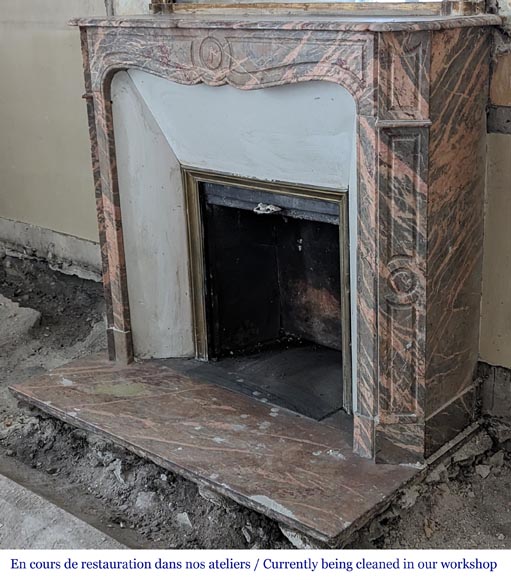 Cheminée de style Louis XV en marbre Enjugeraie Cheminée de style Louis XV en marbre Enjugeraie-6