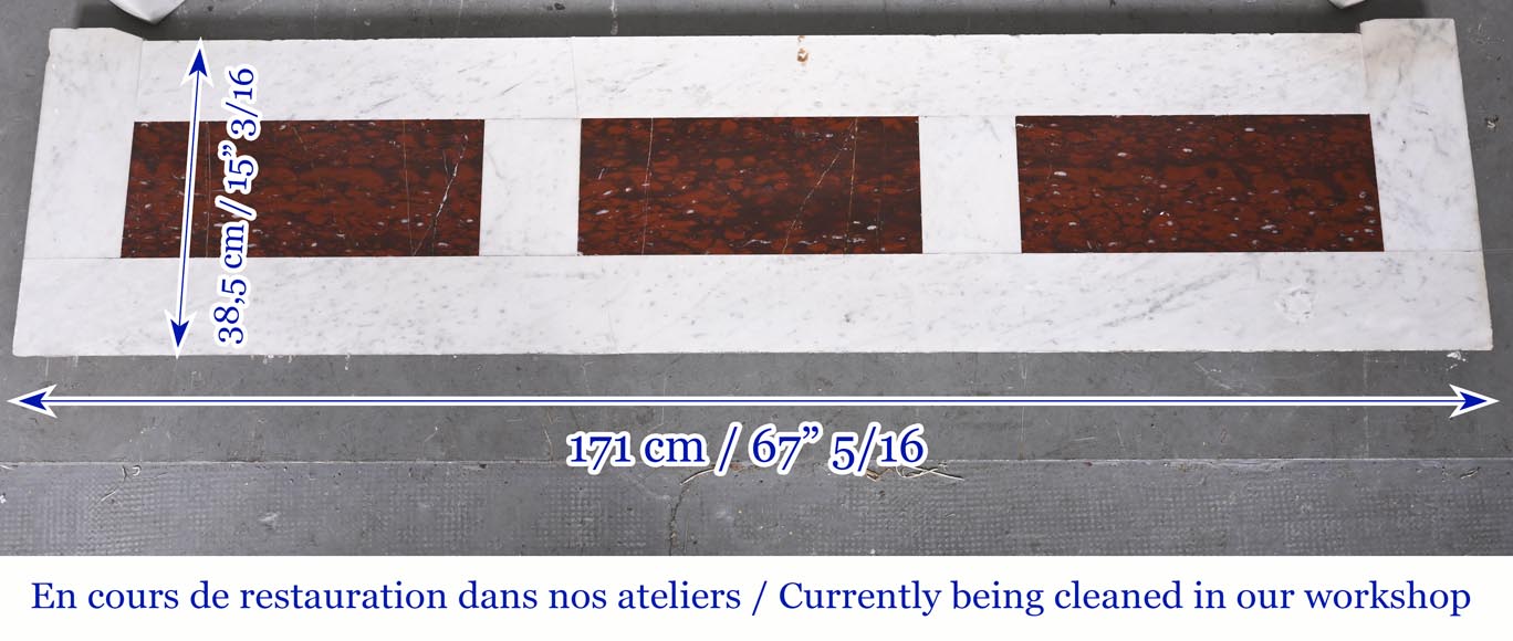 Cheminée de style Louis XV en marbre de Carrare très sculptée, décorée d'une coquille Cheminée de style Louis XV en marbre de Carrare très sculptée, décorée d'une coquille-14