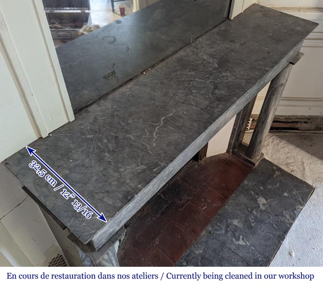 Cheminée de style Directoire à colonnes détachées en marbre Turquin Cheminée de style Directoire à colonnes détachées en marbre Turquin-10