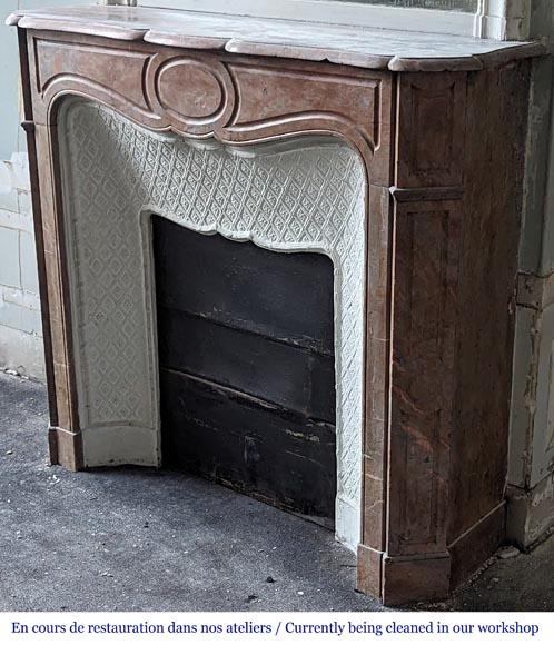 Cheminée de style Louis XV modèle Pompadour en marbre Enjugerais Cheminée de style Louis XV modèle Pompadour en marbre Enjugerais-4