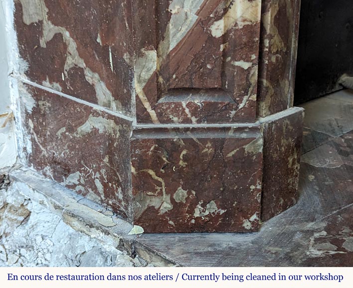 Cheminée de style Louix XV modèle Pompadour sculptée en marbre rouge du Nord Cheminée de style Louix XV modèle Pompadour sculptée en marbre rouge du Nord-4