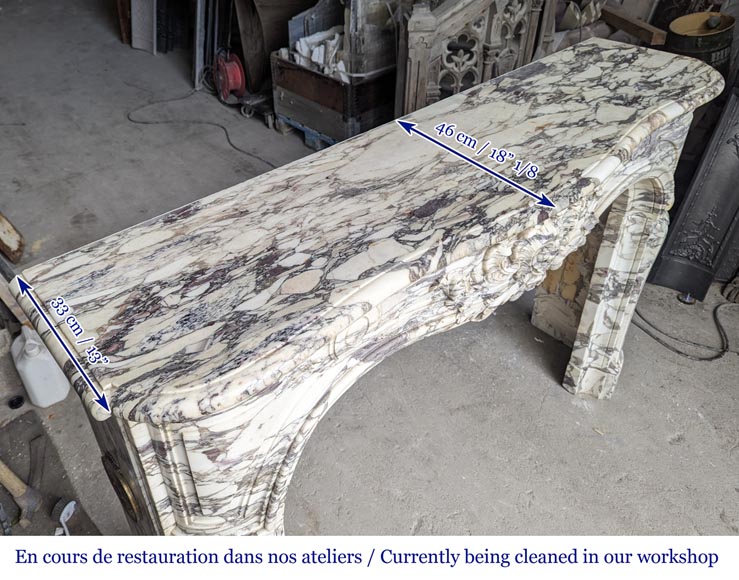 Importante cheminée de style Régence richement sculptée en marbre brèche violette Importante cheminée de style Régence richement sculptée en marbre brèche violette-13