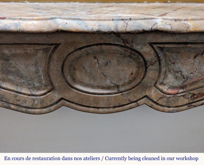 Cheminée de style Louis XV modèle Pompadour en marbre Enjugerais Cheminée de style Louis XV modèle Pompadour en marbre Enjugerais-1