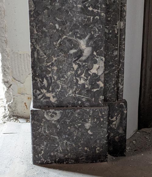 Cheminée de style Napoléon III à modillons Cheminée de style Napoléon III à modillons-3