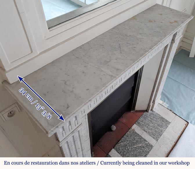 Cheminée de style Louis XVI en marbre de Carrare aux cannelures rudentées Cheminée de style Louis XVI en marbre de Carrare aux cannelures rudentées-9