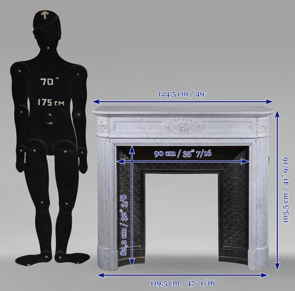 Cheminée de style Louis XVI à coins arrondis en marbre de Carrare Cheminée de style Louis XVI à coins arrondis en marbre de Carrare-11
